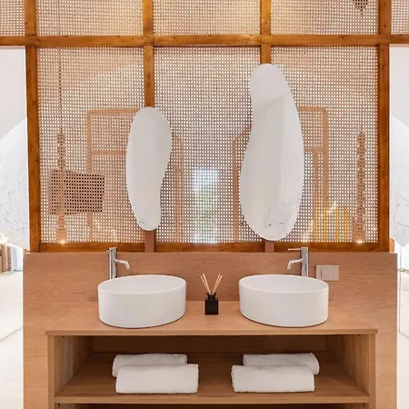 Faos Exclusive * Ornos (Mykonos)