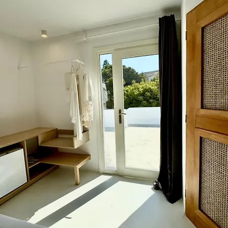 Faos Exclusive * Ornos (Mykonos)